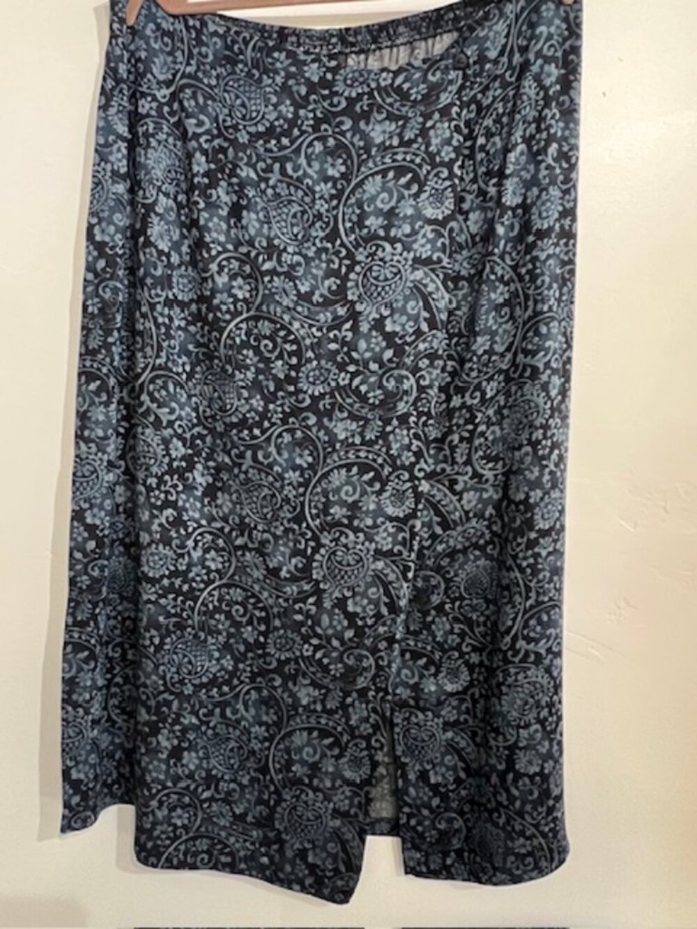 First Option Too Womens Maxi Faux Wrap Blue Floral Paisley Skirt Size 26/28W